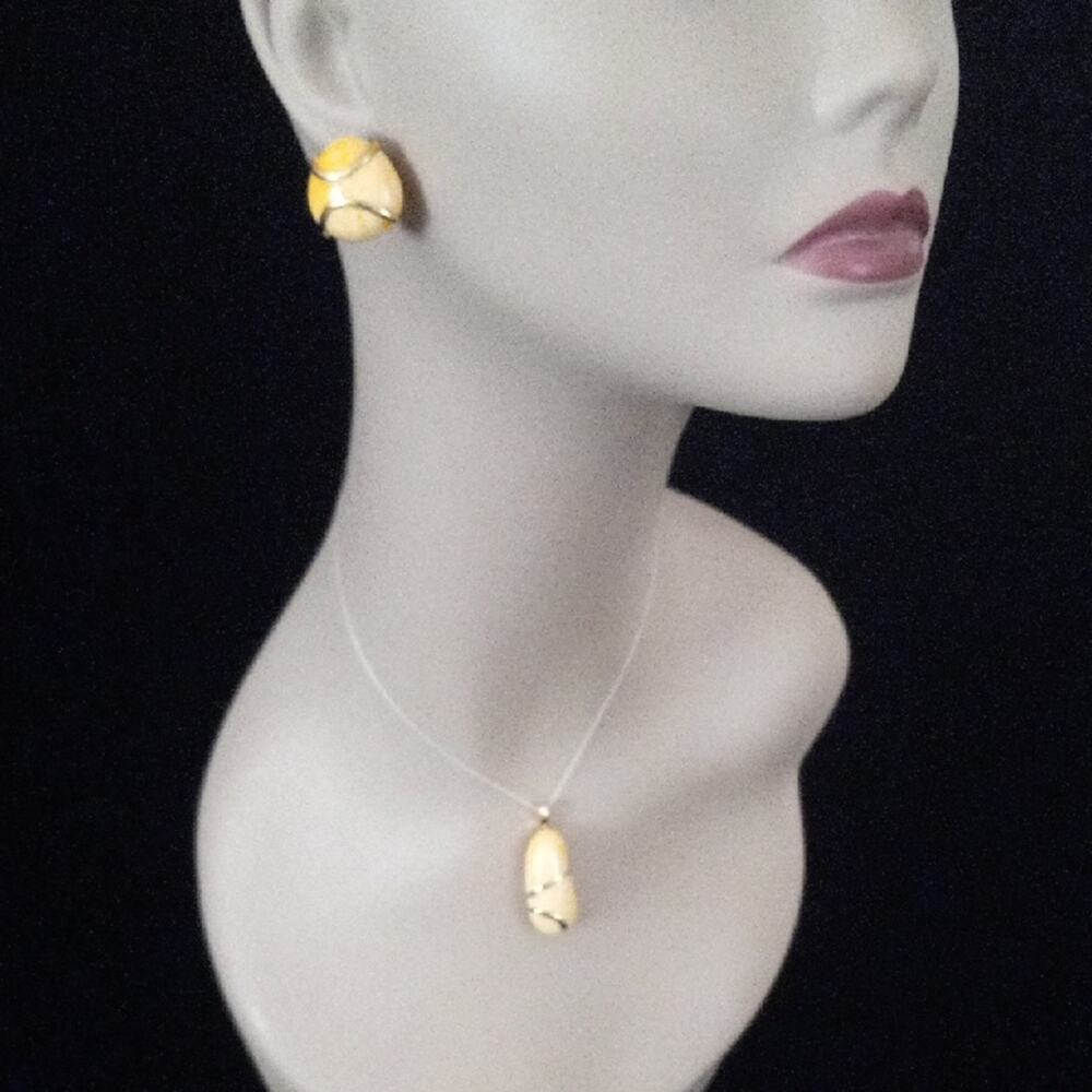 Vintage Monet Cream & Gold-Tone Clip-On Earrings & Matching Pendant Set